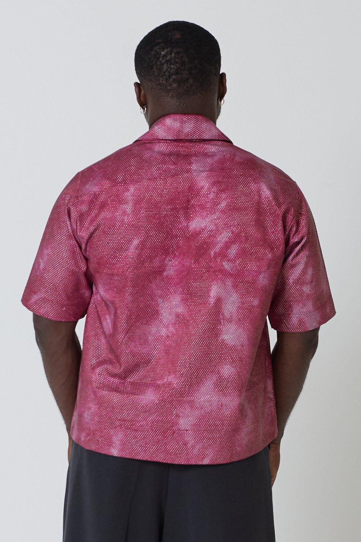 Men's Short-Sleeve Shirt with Two Pockets