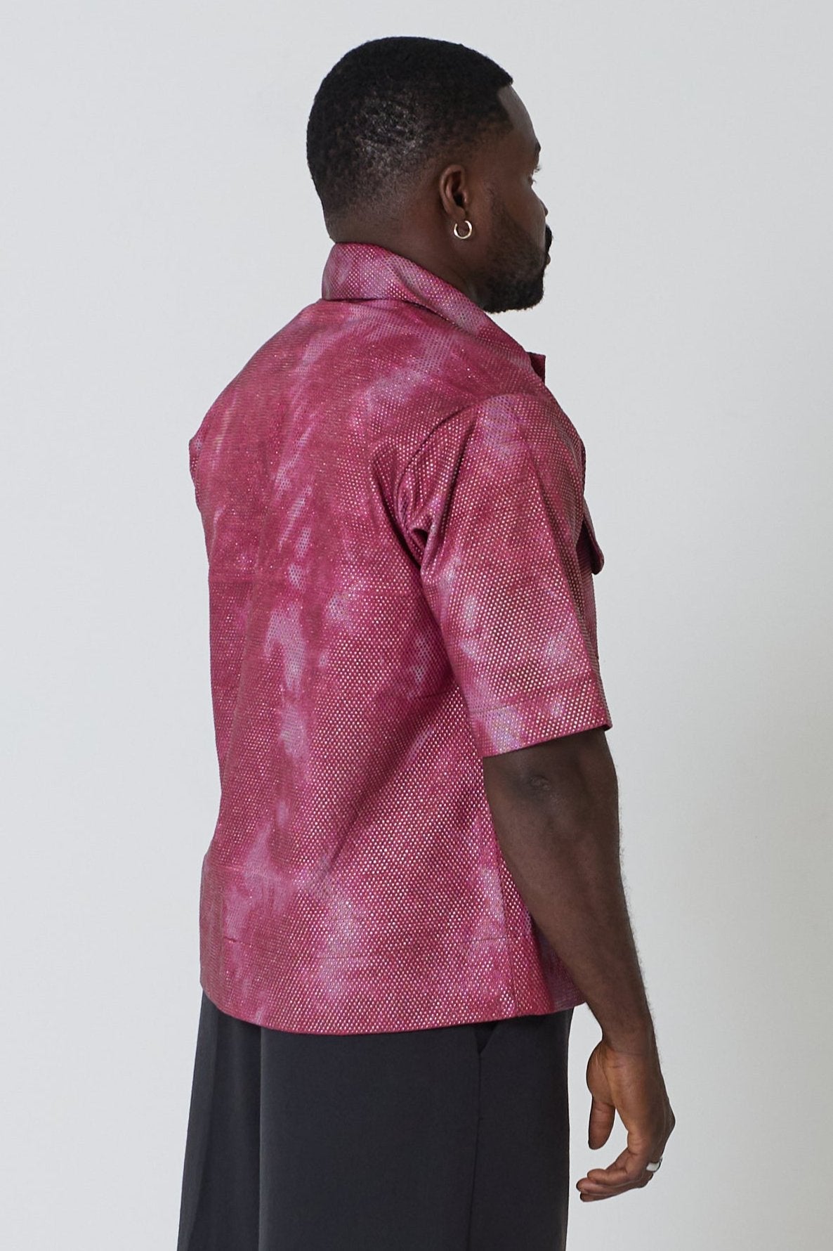 Men's Short-Sleeve Shirt with Two Pockets